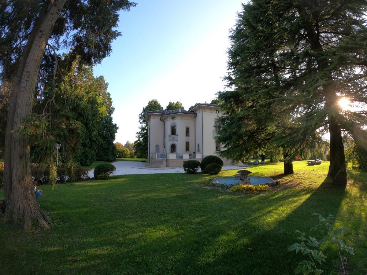 La Villa Charme & Pleasure Rovetta Екстериор снимка